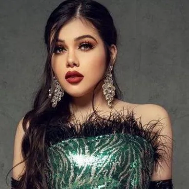 Blanca Payan Makeup