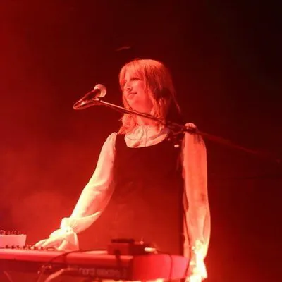 Melanie Chambers (DOE Certified)