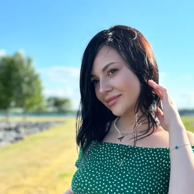 Alla_crystal
