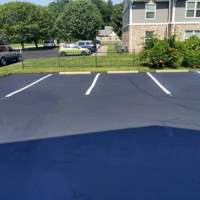 Back 2 Black Sealcoating llc