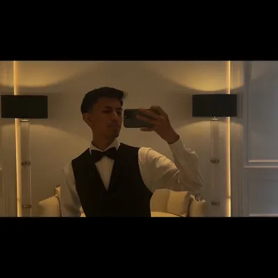 James Mobile bartending