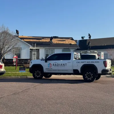 Radiant Roofing & Siding