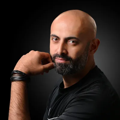 Sabu professional photographer and videographer.