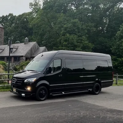 Luxury Rides Club Inc.