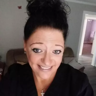 Lisa Bowlin