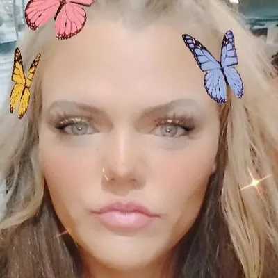 Amanda Lynn