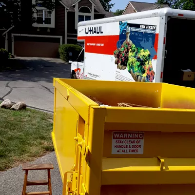 Hospitable Movers