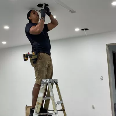 AV Handy FL, LLC