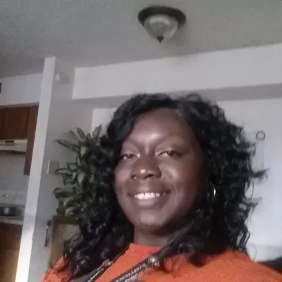 Hollys Cleaning Service LLC