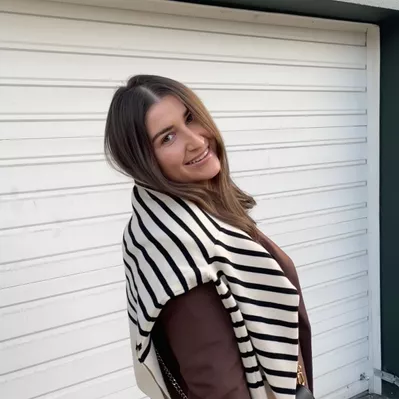 Yana Buzhduga