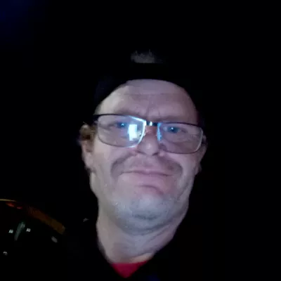 Chris's moving and multi-service