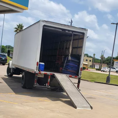 E&h moving company