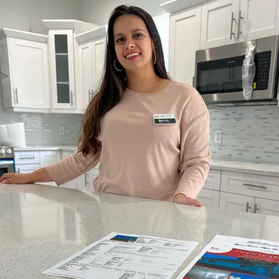Virginia Estrada cleaning