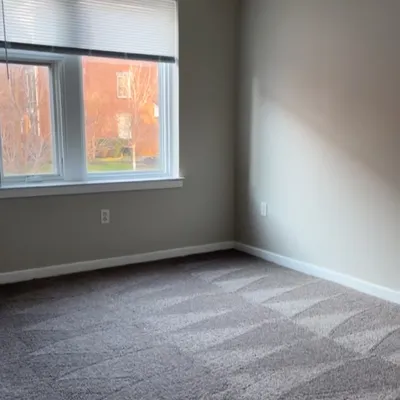 Jennis cleaning multiples services LLC