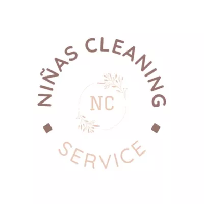 Niñas cleaning service