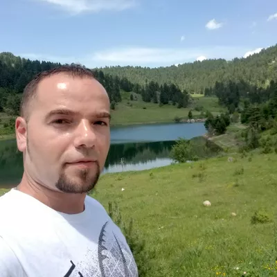 Artur Shore