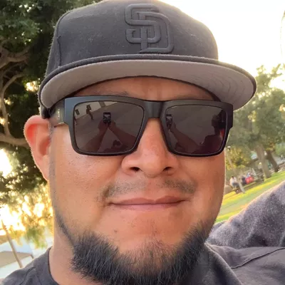 Adam Hernandez