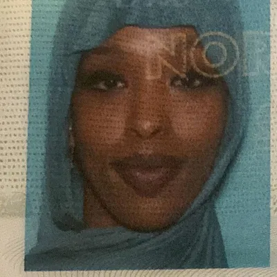 Muna Hussein