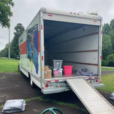 Movers pro inc..