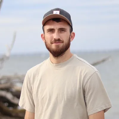 Middle Brother LLC ( Handyman service)