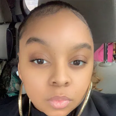 Eva Ralph