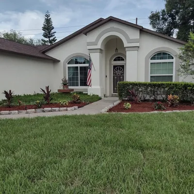 Oasis Lawn care