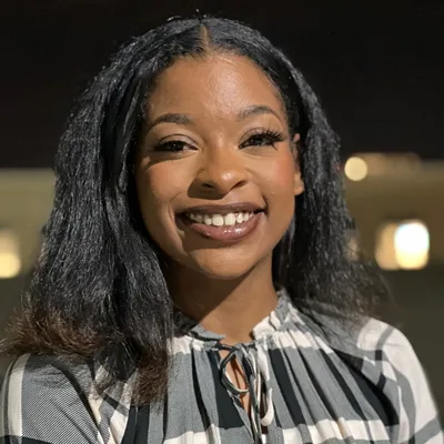 Aleisha Holston