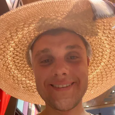 Handyman Pavel Tsykunou
