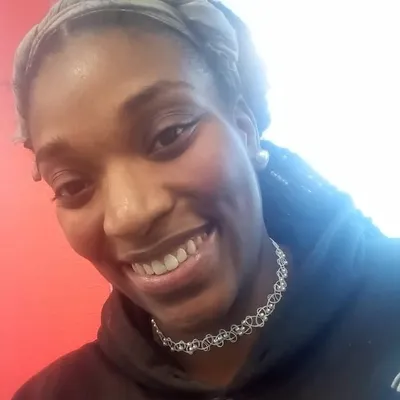 KIRA'S CLEAN & GO