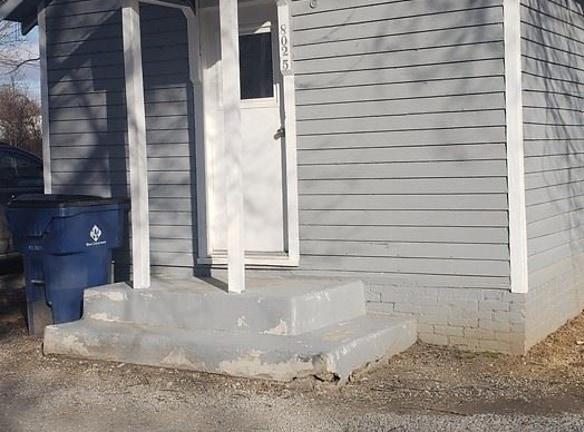 804 N Wood St - Caney, KS 67333 - Home For Rent