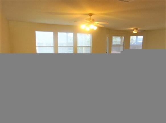 236 Lottie Ln - Harker Heights, TX 76548 - Home For Rent