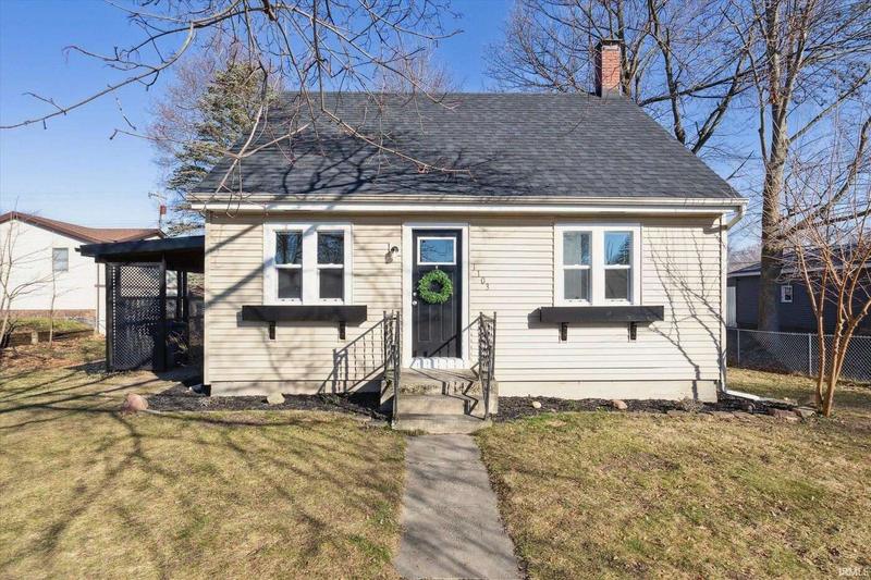 1103 West Avenue, Goshen, IN 46526  624773634 for Sale