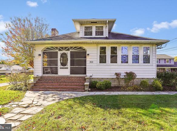 301 Nursery Rd - Linthicum Heights, MD 21090 - Home For Rent