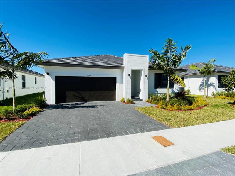 23572 SW 107TH PL, Homestead, FL 33032 Single Family Residence For Sale  MLS# A11500397