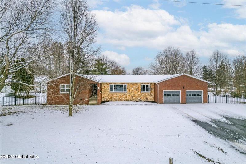 85 Smith Street, Mechanicville, NY 12118 for Sale