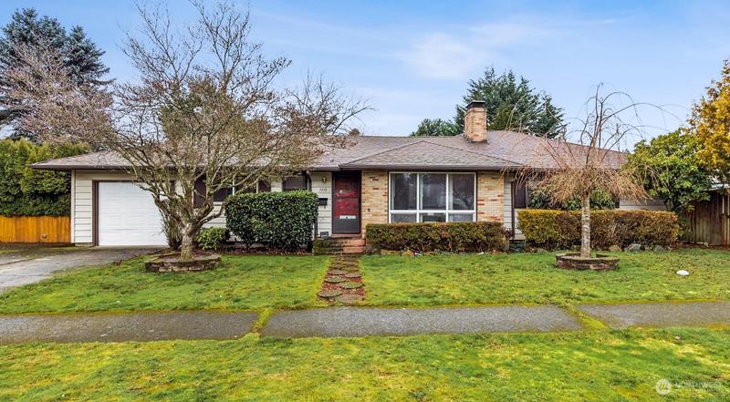 1115 H St, Centralia, WA 98531 - MLS 2195927 for Sale