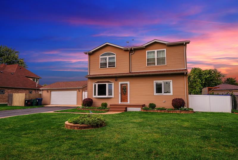 7738 West 81st Street, Bridgeview, IL 60455 for Sale