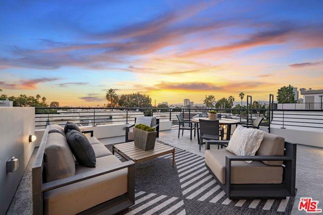 1729 S Barrington 4, Los Angeles CA 90025 for Sale