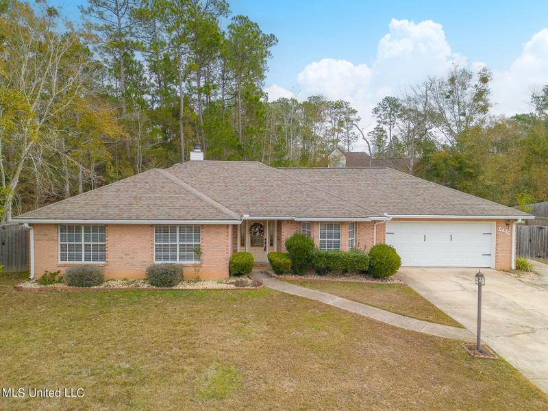 Diamondhead, Hanbird County, MS House for sale Property ID: 418538199
