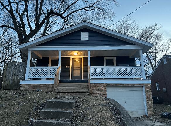 17 Clay St - Erlanger, KY 41018 - Home For Rent