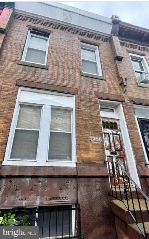 1258 S BUCKNELL ST, PHILADELPHIA, PA 19146 Single Family Residence For Sale  MLS# PAPH2309516