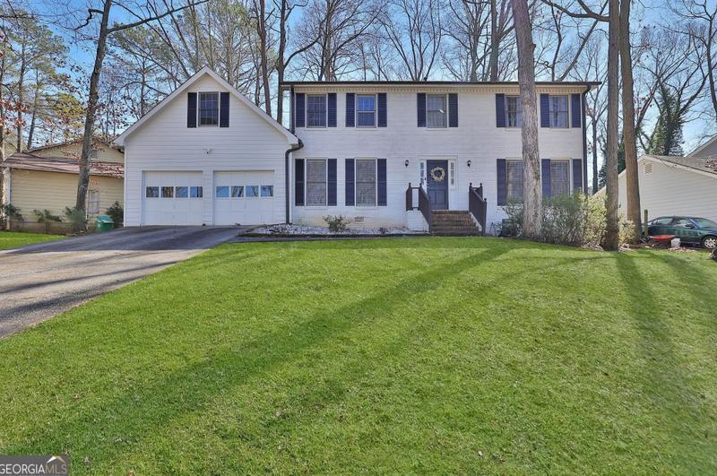 5073 Fieldgreen, Stone Mountain, GA 30088 - MLS 10250278 for Sale