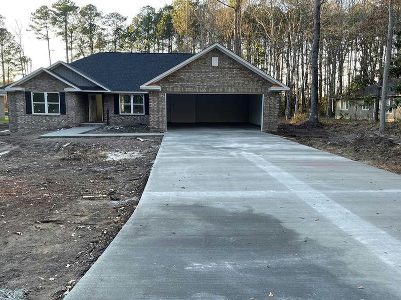 968 HEATHER LN, Sumter, SC 29154 Single Family Residence For Sale  MLS# 162009