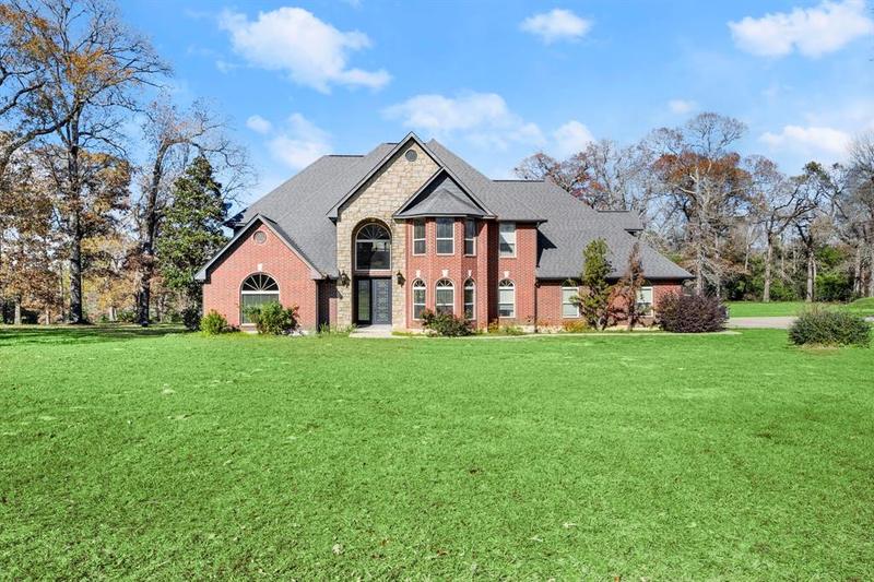 1025 Liberty Ave, Livingston, TX 77351 for Sale