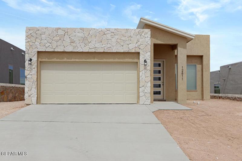 7508 Enchanted Pk Drive, El Paso, TX 79911 for Sale