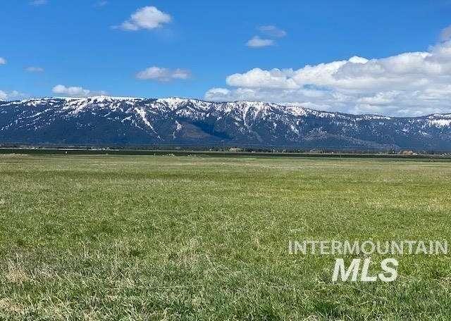 15 Ringo Lane, Donnelly, ID 83615  616456564 for Sale