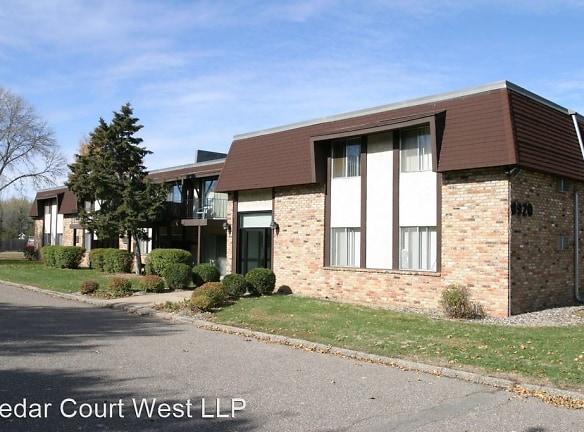 8910 18th Ave S - Bloomington, MN 55425 - Home For Rent