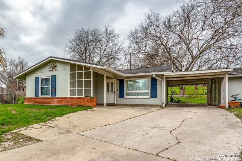 2219 Westmoor Street, San Antonio, TX 78227 for Sale