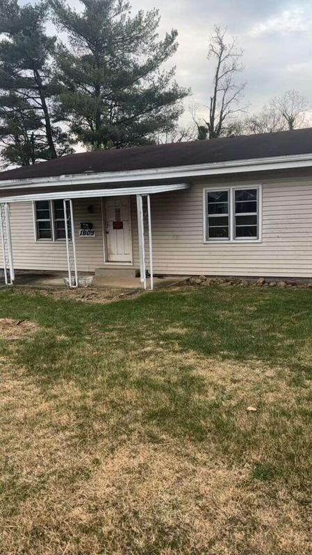1809 Fort Robinson Drive, Kingsport, TN 37660  612040991 for Sale