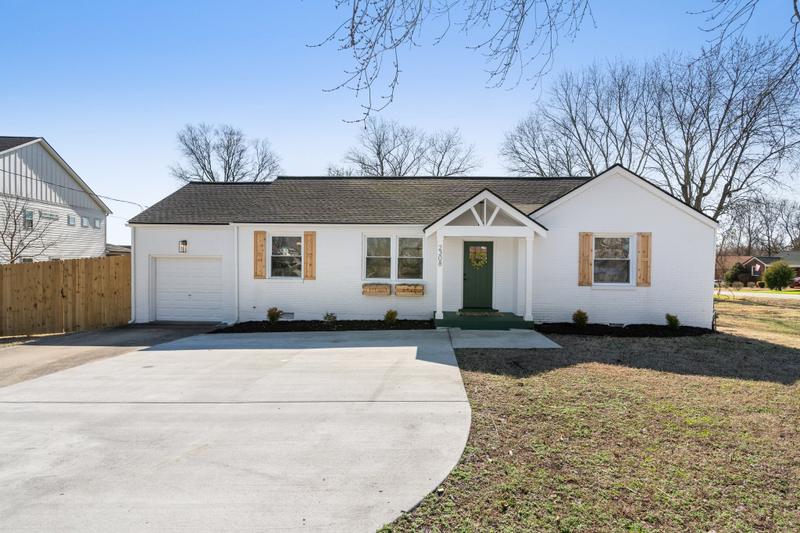 2308 Sheridan Road, Nashville, TN 37206 for Sale
